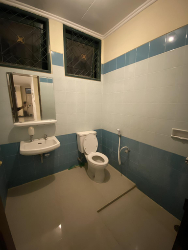 Bathroom 2, Villa kota bunga 3 bedrooms & privatepool, Cianjur