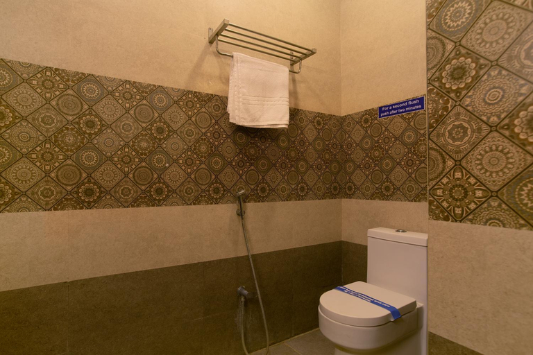 Bathroom 7