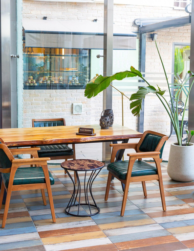 Public Area 3, Alan Suites, Merkez