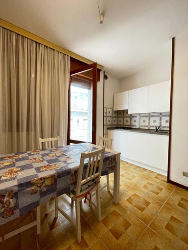 Others 4, CONDOMINIO UNION -Solo per famiglie, Venezia