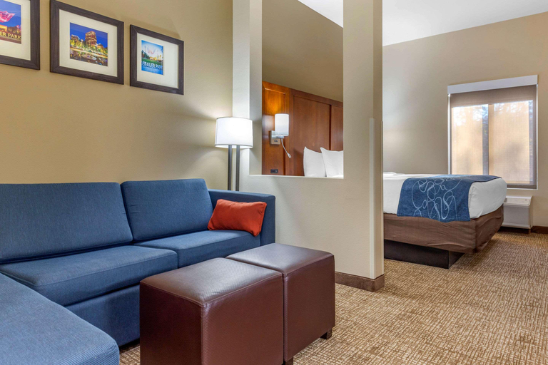 Bedroom 4, Comfort Suites Greensboro-High Point, Guilford