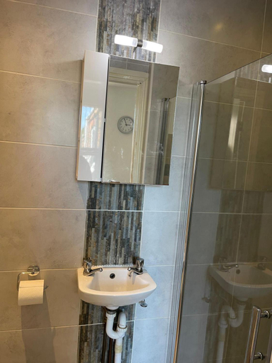 Others 2, Town centre, very convenient, Stoke-on-Trent