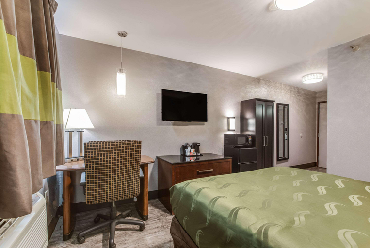 Bedroom 3, Quality Inn Atlanta Airport-Central, Clayton