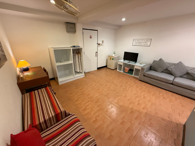 Others 4, The Best Bangkok House, Ratchathewi