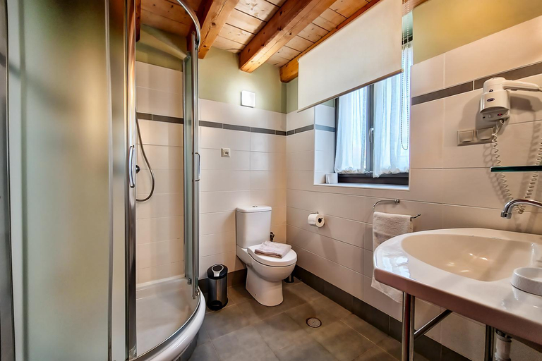 Bathroom 3, Taleton Eco Guest House, Peloponnese