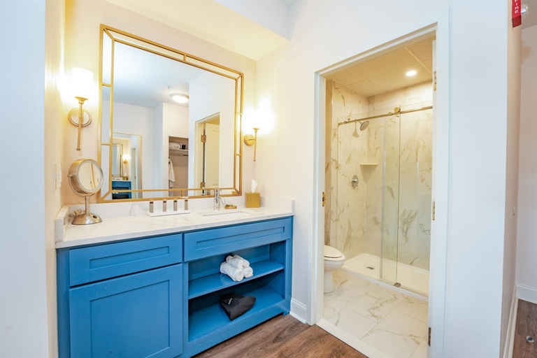 Bathroom 4, Tuscany House Hotel at Renault Winery, Atlantic