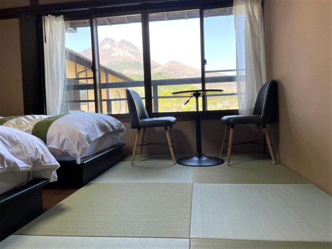 Bedroom 2, Sanso Tanaka, Yufu