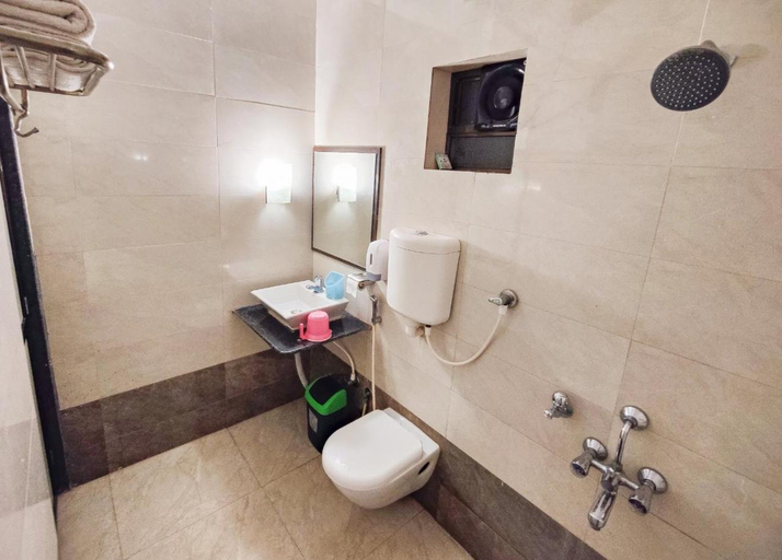 Bathroom 2, Blue Sea Beach Resort , Sindhudurg