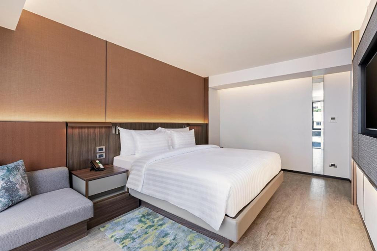 Bedroom 13