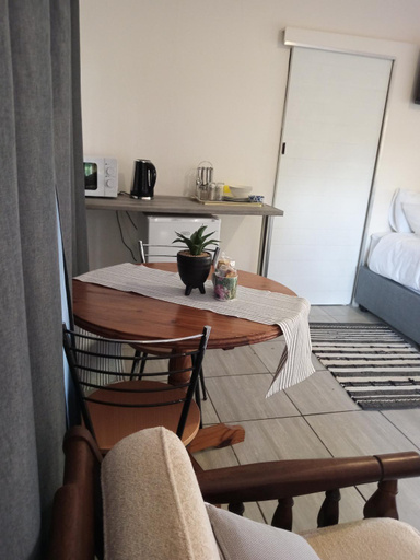 Others 4, Cozy Corner, Sekhukhune