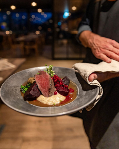 Food & Drinks 5, Cahkal Hotel, Lapland