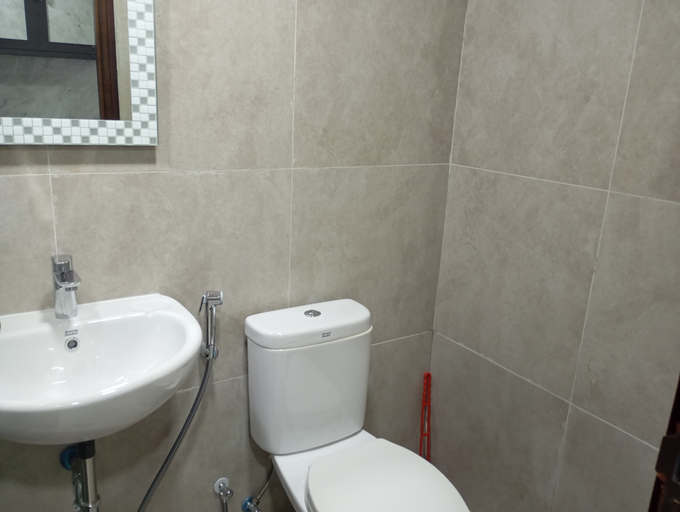 Bathroom 4