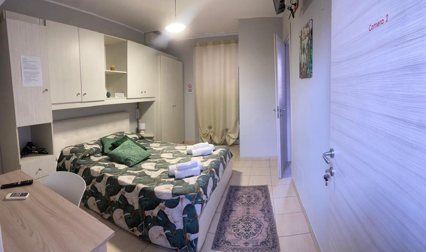 Others 5, B&B Mura 17, Reggio Di Calabria