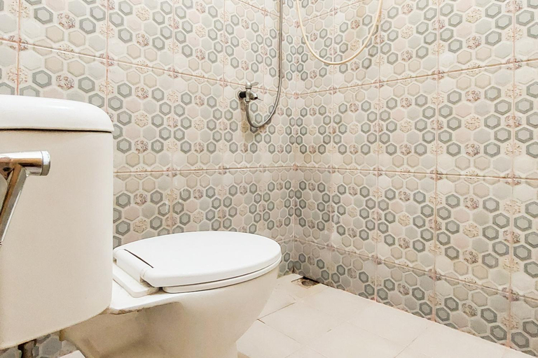 Bathroom 21
