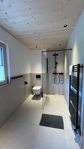 Others 5, Quartier Severin, Reutte