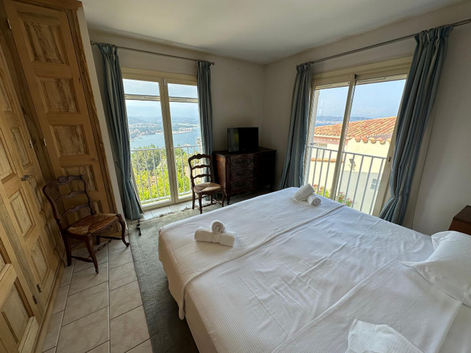 Others 2, Maison de charme vue mer 5chambres Theoule sur mer, Alpes-Maritimes
