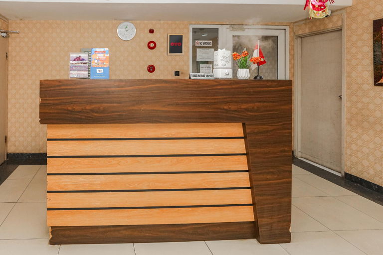 Public Area 3, OYO 94171 Mr Stay Room, Bekasi