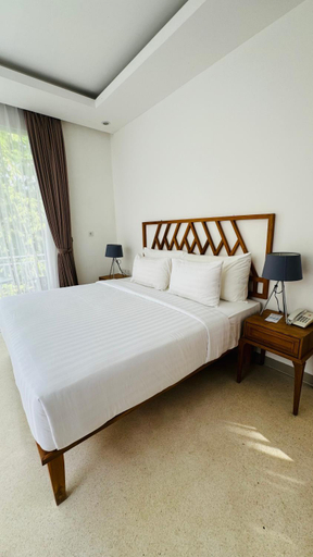 Bedroom 12