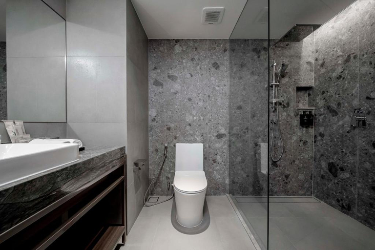Bathroom 4