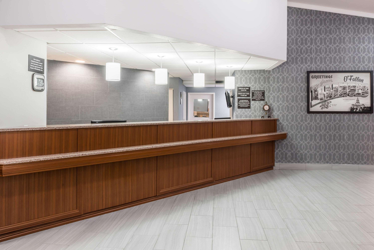 Public Area 2, Super 8 by Wyndham O'Fallon, Saint Clair