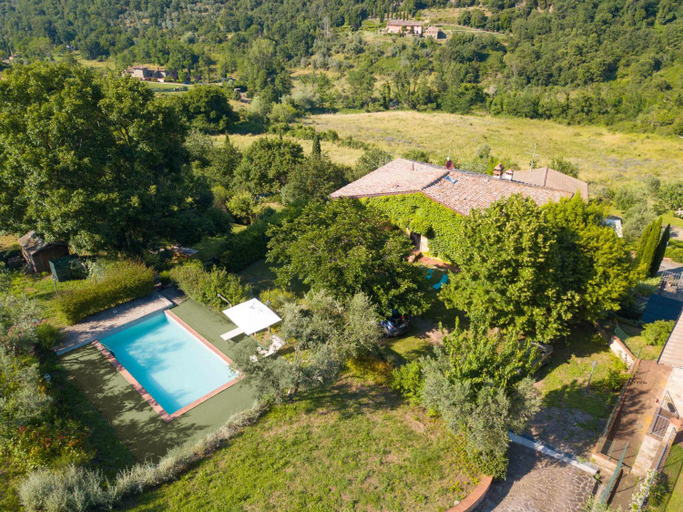 Others 4, Casale la Monta by VacaVilla, Florence