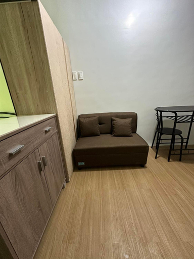 Others 5, Pine Suites Tagaytay, Tagaytay City