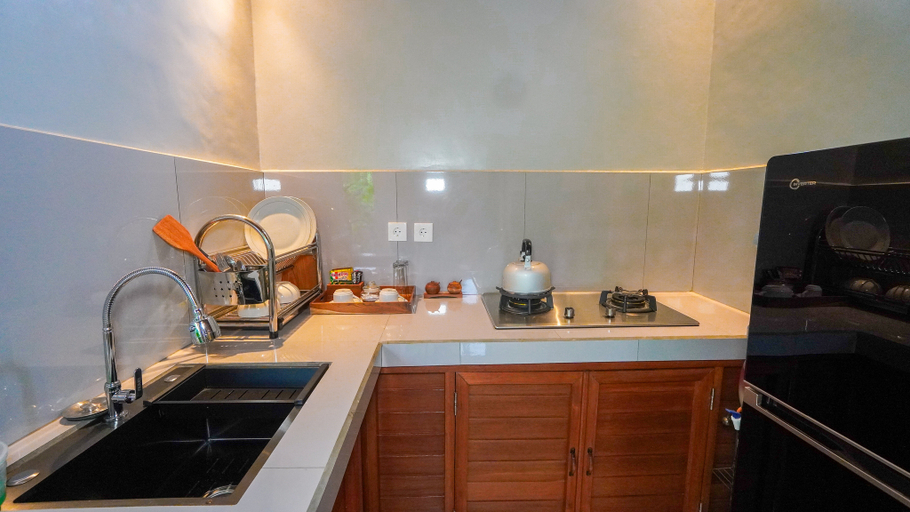 Dining Room 6