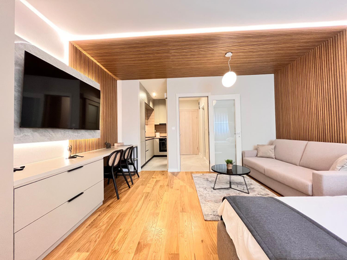 Others 2, APART 28- Luxury suites