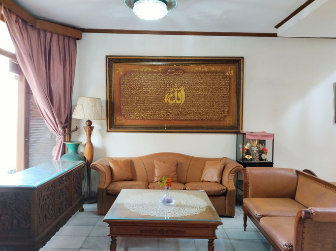 Public Area 2, Griya Cempaka Baru, Central Jakarta