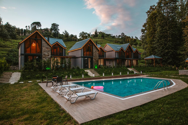 Others 5, Villa Vrosi, Ardeşen