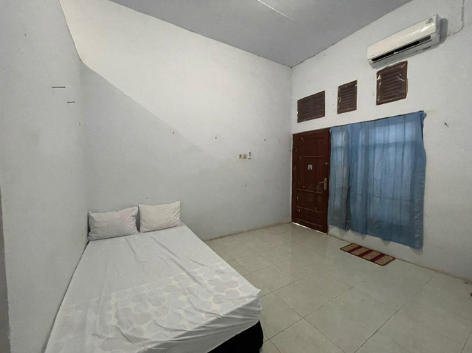 Bedroom 3, OYO Life 93083 Nova Jaya 3 Homestay Syariah, Lamongan