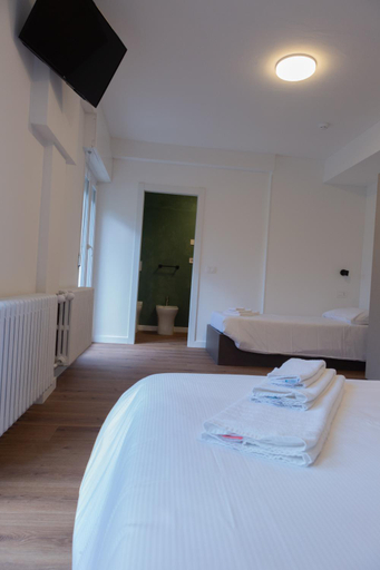 Bedroom 15