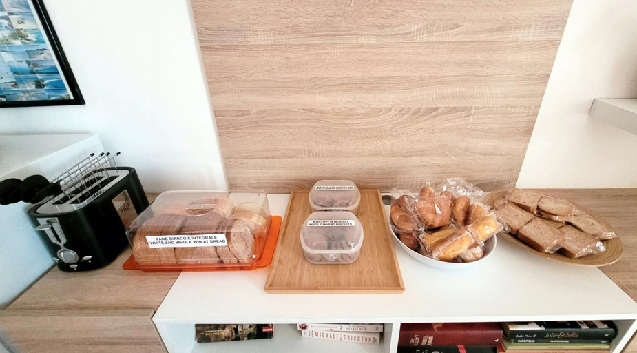 Others 5, La Mandronia B&B, Sassari