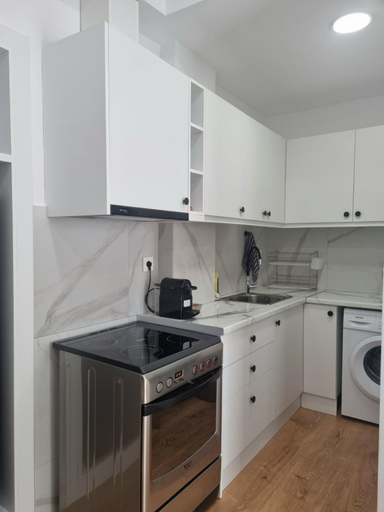 Others 4, Apartment 34, Peloponnese