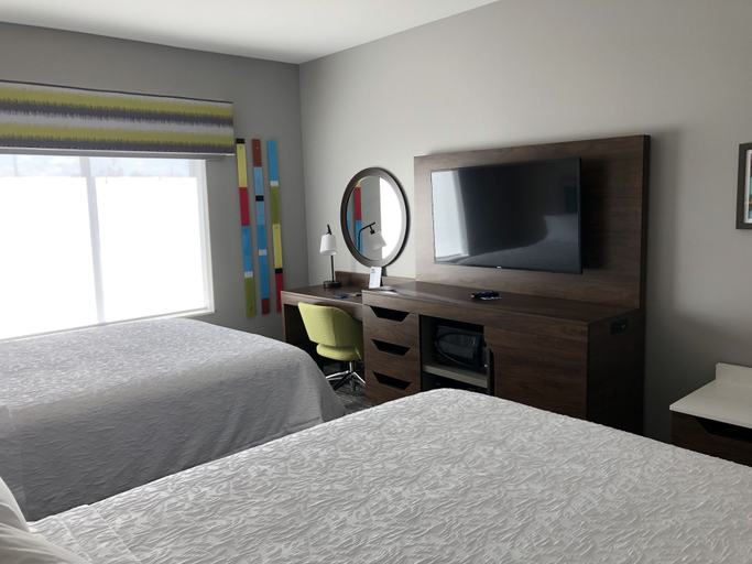 Bedroom 3, Hampton Inn & Suites Pekin Peoria Area, Tazewell