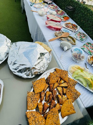 Food & Drinks 4, White House Pyramids View, Unorganized in Al Jizah