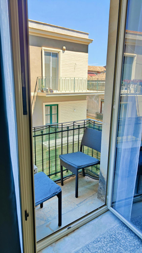 Others 4, Terramare B&B, Catania