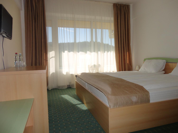 Bedroom, Hotel Diana, Geoagiu