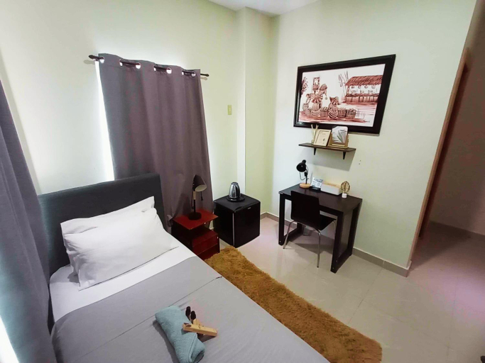 Bedroom 3, ONYX B&B Bed and Breakfast, San Carlos City
