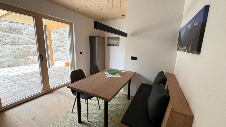 Others 5, Quartier Severin, Reutte