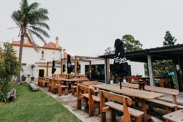 Food & Drinks 5, Holmesville Hotel, Lake Macquarie - North