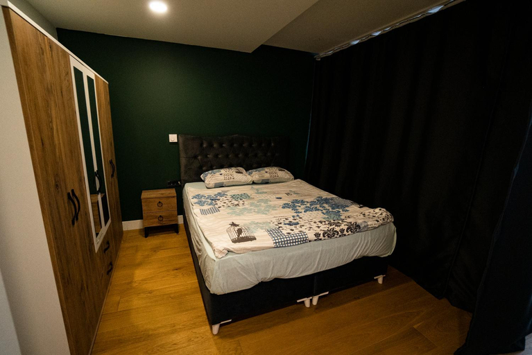 Bedroom 15