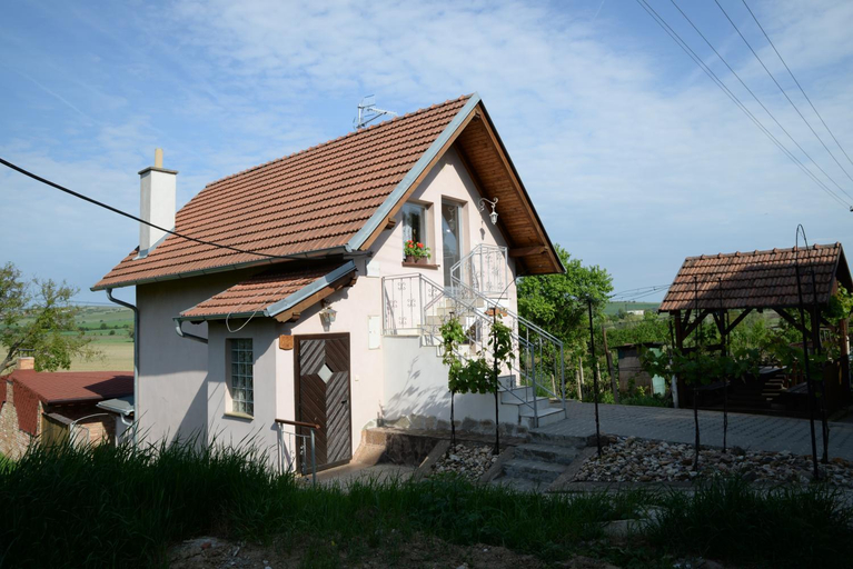Others 3, Ubytovani u rybnika Boretice, Břeclav