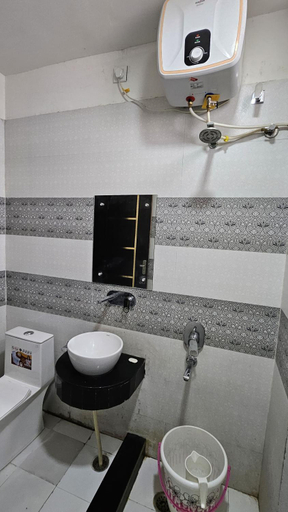 Bathroom 3