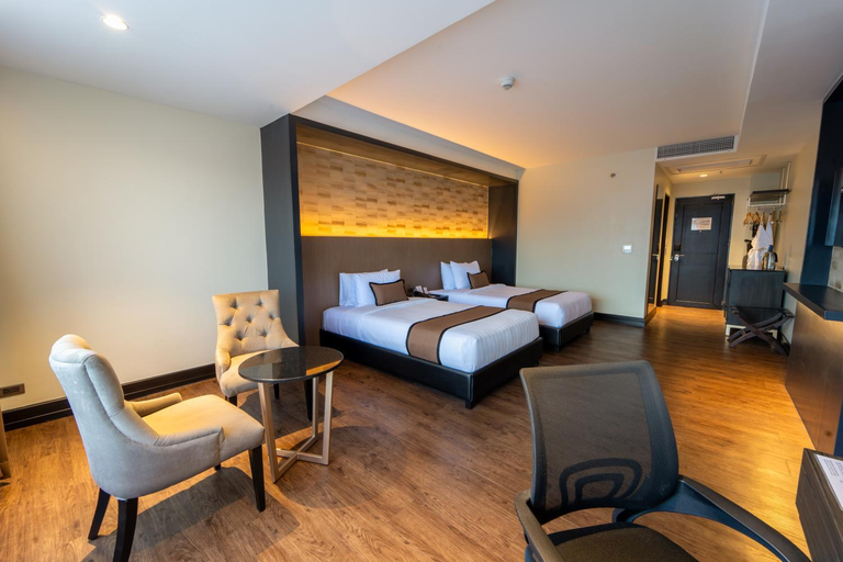 Bedroom 3, Metrocentre Hotel & Convention Center, Tagbilaran City
