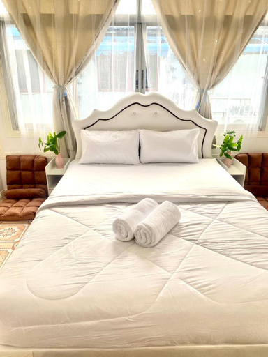 Bedroom 14