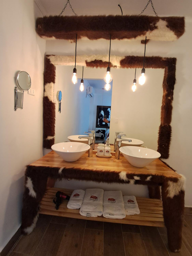 Bathroom 3, Hostal Illauca de Atacama, El Loa
