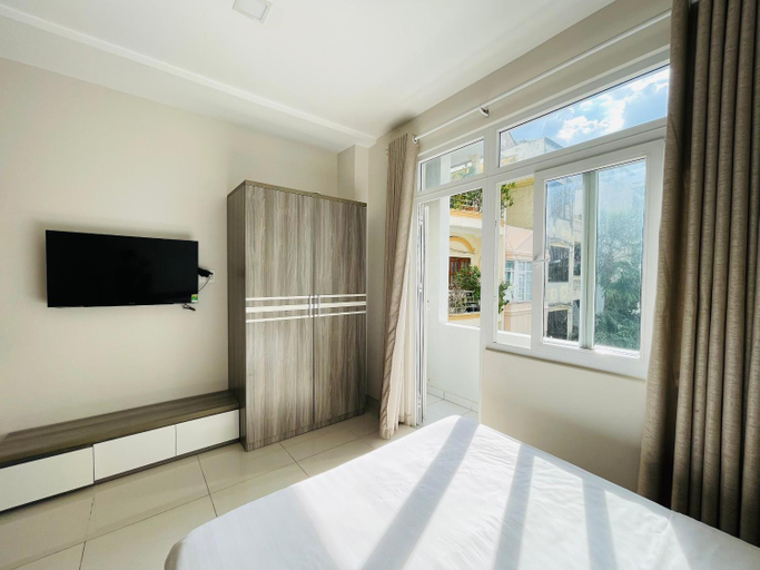 Bedroom 8