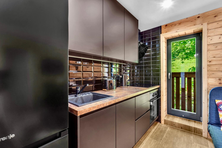 Others 5, Apartments Von-Roll, Semily
