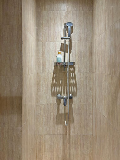 Bathroom 4